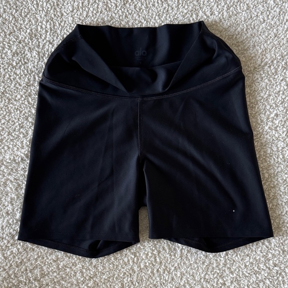 ALO Yoga Pants - ALO Yoga Black Bike Shorts